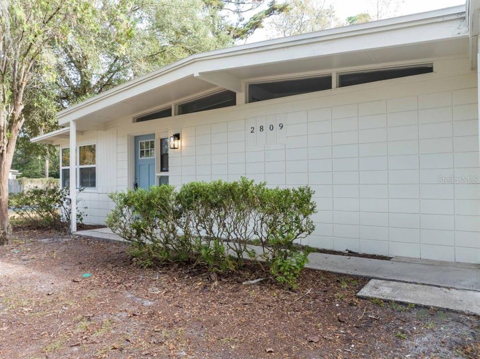 Recently Sold: $279,750 (4 beds, 2 baths, 1610 Square Feet)