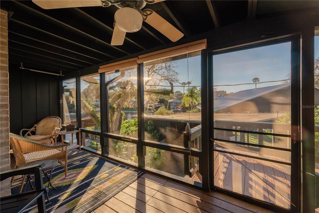 Recently Sold: $795,000 (3 beds, 2 baths, 2004 Square Feet)