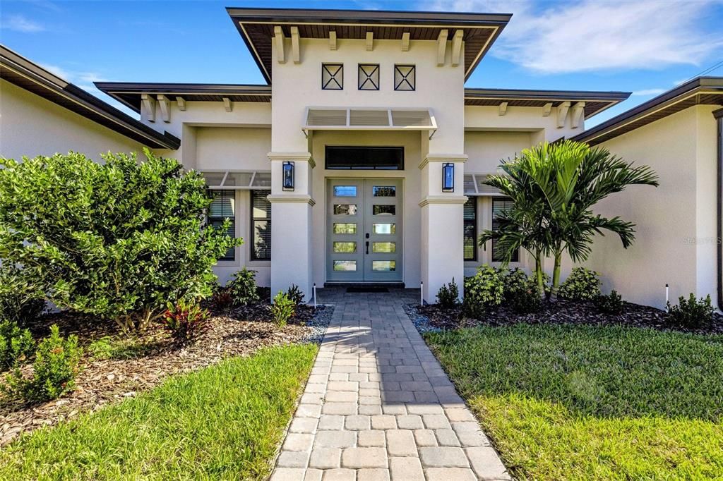 Active With Contract: $849,900 (4 beds, 3 baths, 2847 Square Feet)