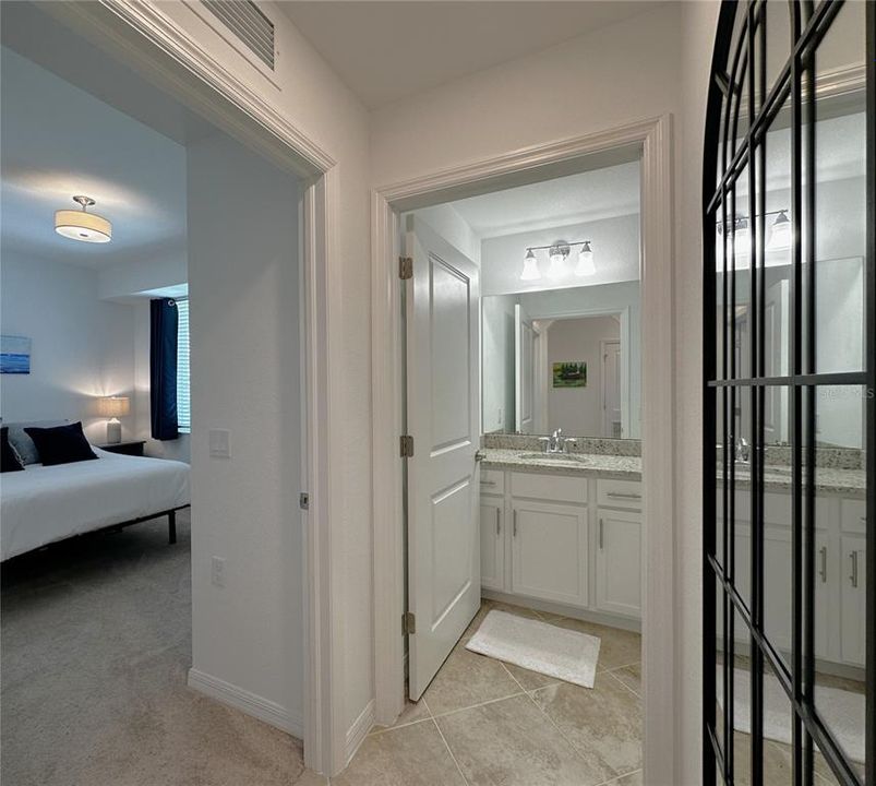 For Rent: $6,000 (2 beds, 2 baths, 1198 Square Feet)