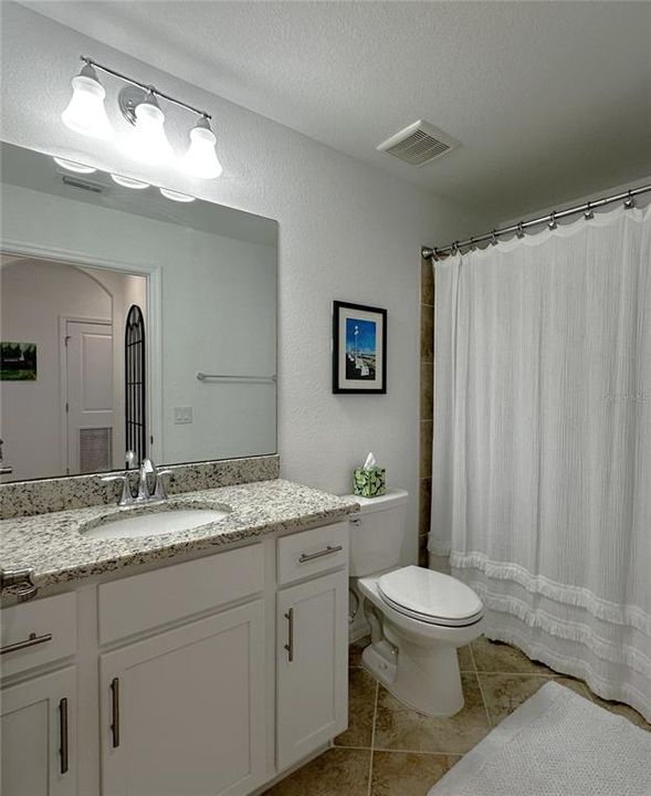 For Rent: $6,000 (2 beds, 2 baths, 1198 Square Feet)