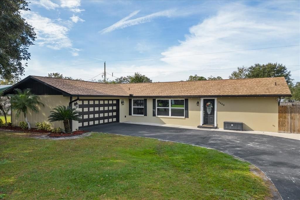 Recently Sold: $379,000 (3 beds, 2 baths, 1570 Square Feet)