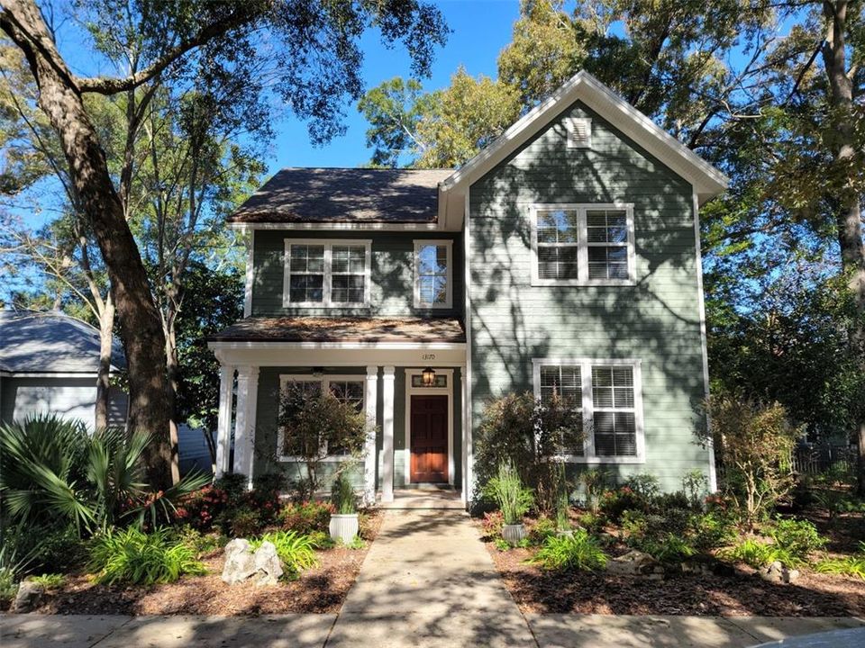 Vendido Recientemente: $618,000 (4 camas, 3 baños, 2437 Pies cuadrados)