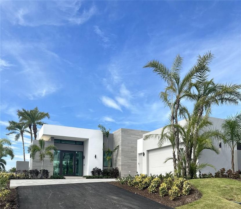 Recently Sold: $4,600,000 (4 beds, 4 baths, 0 Square Feet)