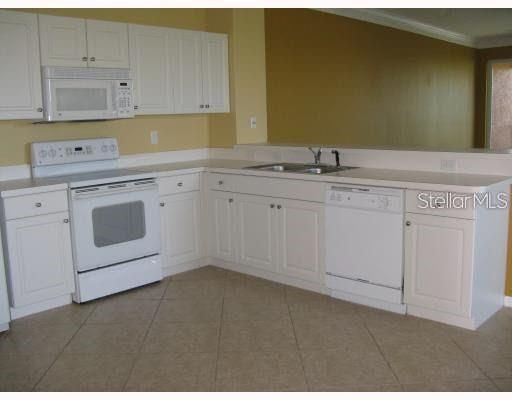 For Rent: $1,850 (3 beds, 2 baths, 1596 Square Feet)
