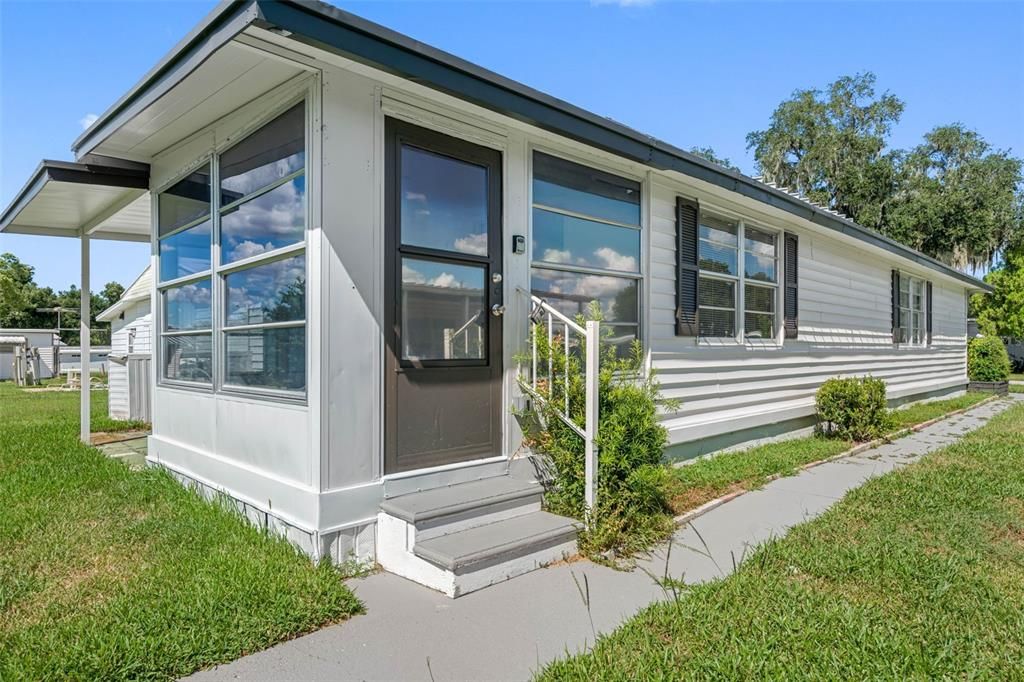 Recently Sold: $135,000 (3 beds, 1 baths, 1334 Square Feet)