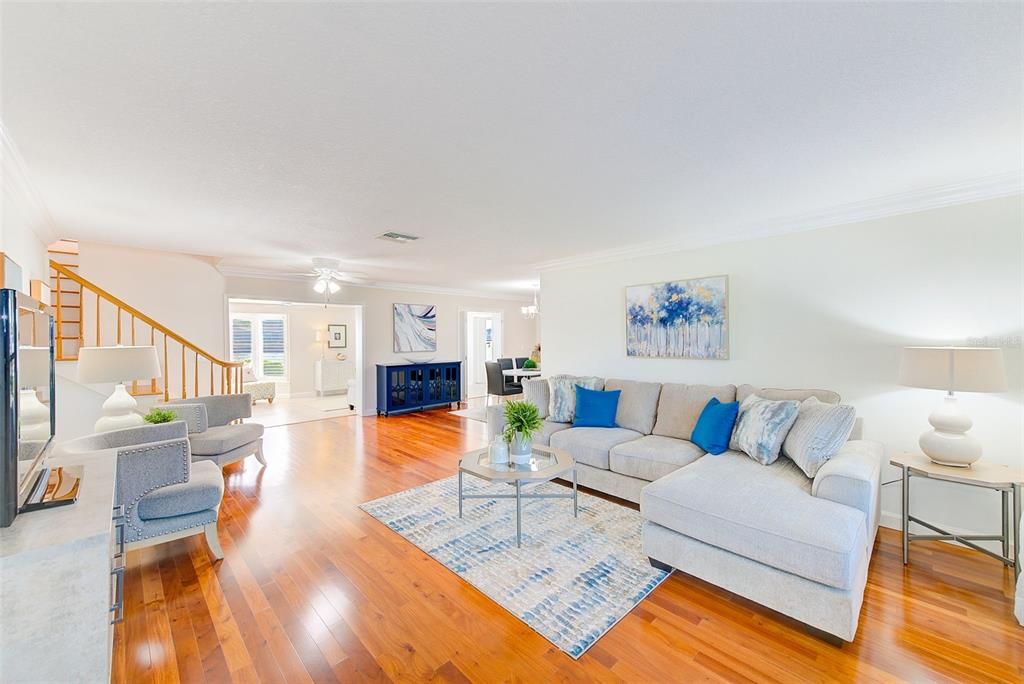 Recently Sold: $1,895,306 (3 beds, 3 baths, 2672 Square Feet)