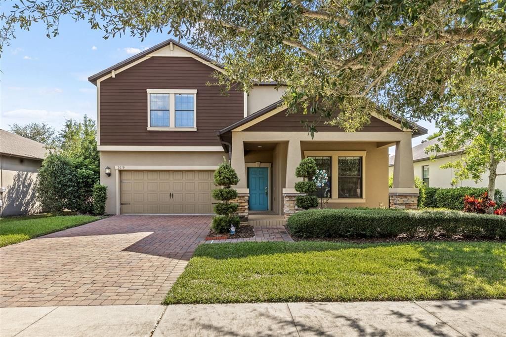 Active With Contract: $3,800 (5 beds, 3 baths, 3265 Square Feet)