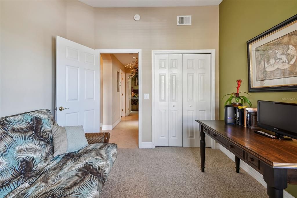 Active With Contract: $3,100 (3 beds, 2 baths, 1666 Square Feet)