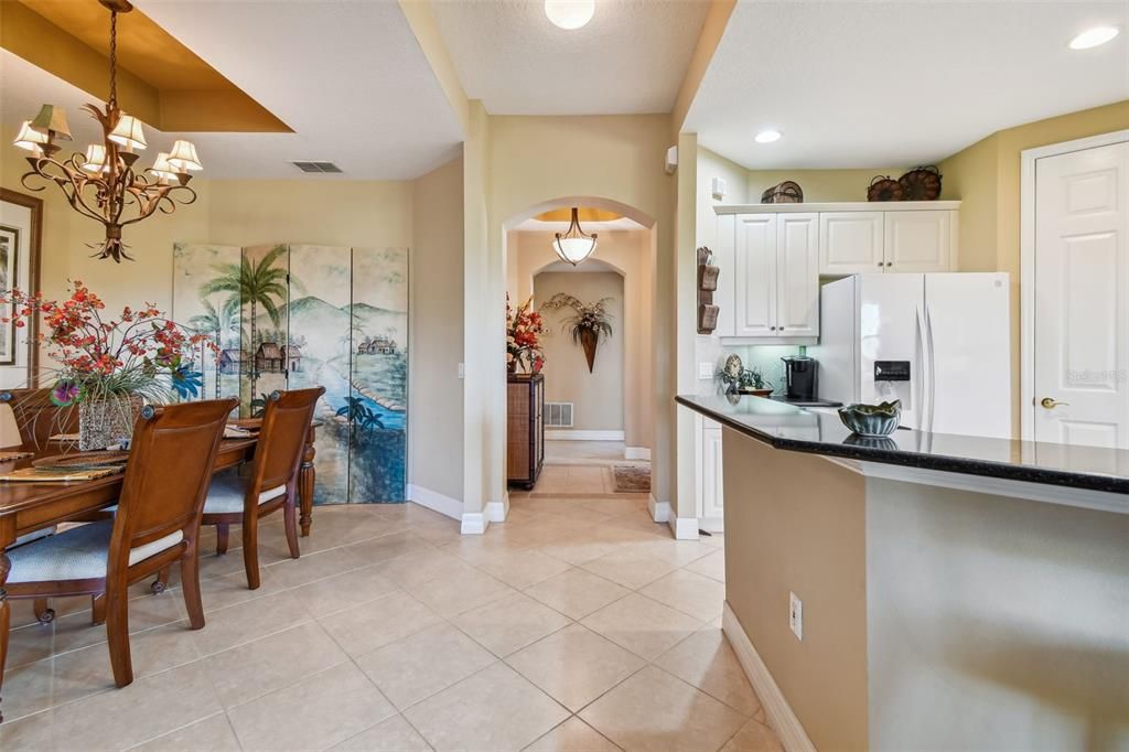 Active With Contract: $3,100 (3 beds, 2 baths, 1666 Square Feet)