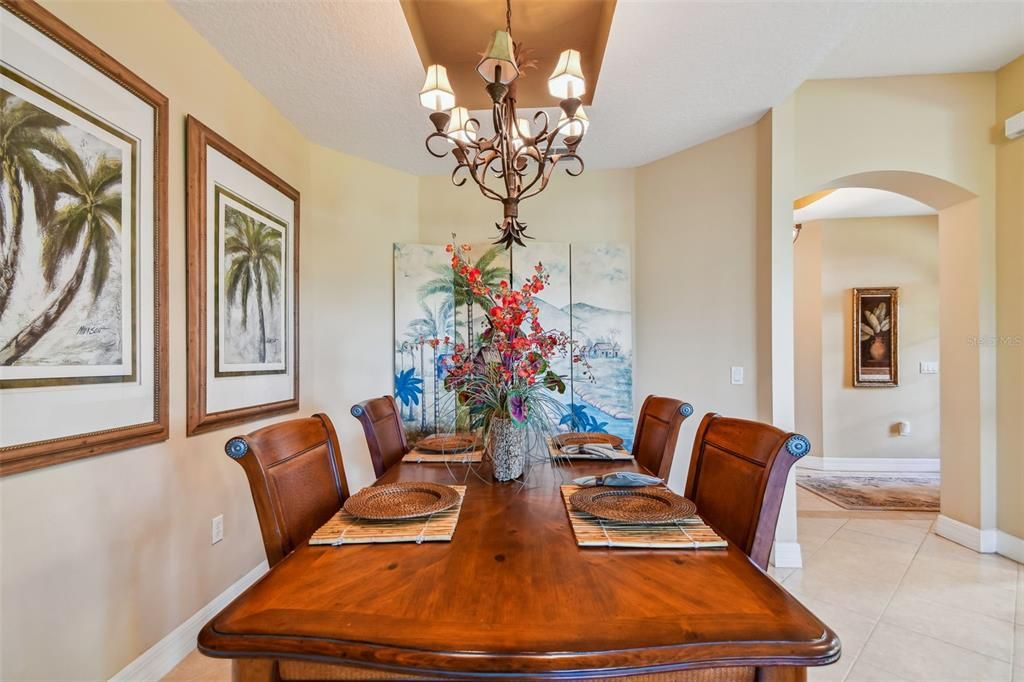 Active With Contract: $3,100 (3 beds, 2 baths, 1666 Square Feet)