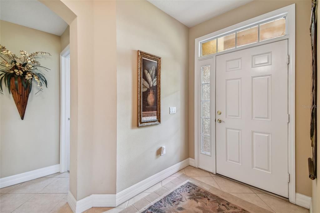 Active With Contract: $3,100 (3 beds, 2 baths, 1666 Square Feet)