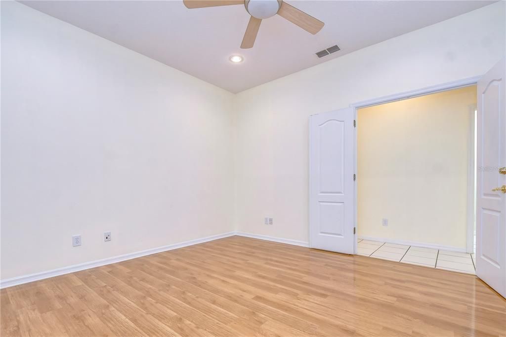 Active With Contract: $2,300 (3 beds, 2 baths, 2033 Square Feet)