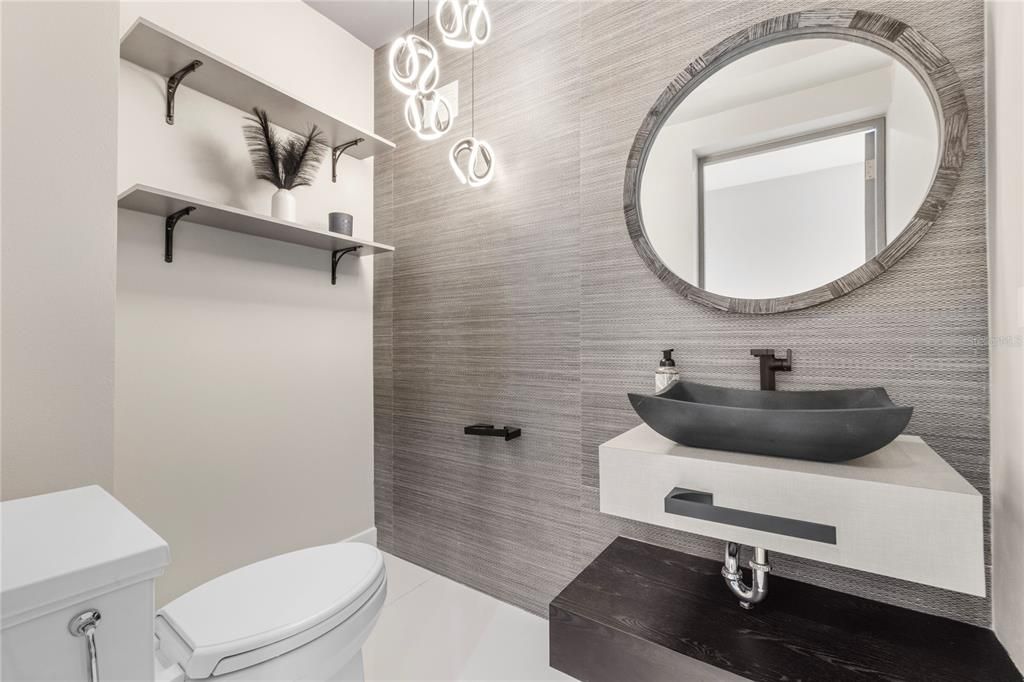 Active With Contract: $2,400,000 (4 beds, 4 baths, 3792.2 Square Feet)