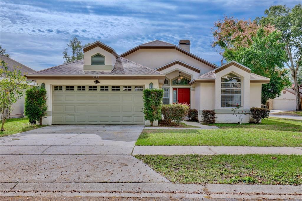 Recently Sold: $389,000 (3 beds, 2 baths, 1557 Square Feet)