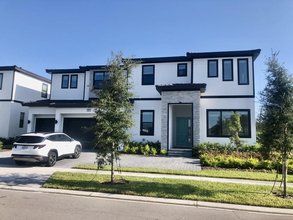 Vendido Recientemente: $1,799,000 (15 camas, 16 baños, 6374 Pies cuadrados)