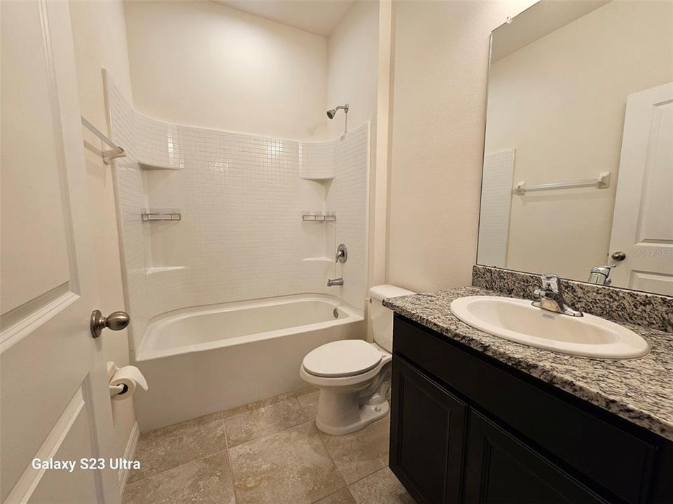 В аренду: $2,800 (4 спален, 2 ванн, 2035 Квадратных фут)