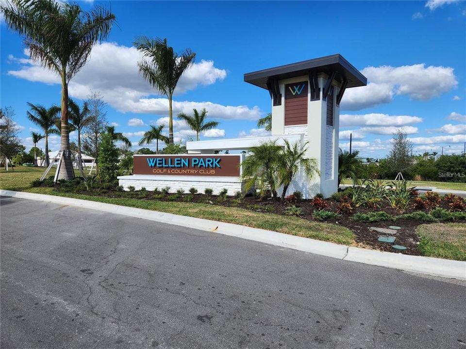Recently Sold: $294,998 (2 beds, 2 baths, 1154 Square Feet)