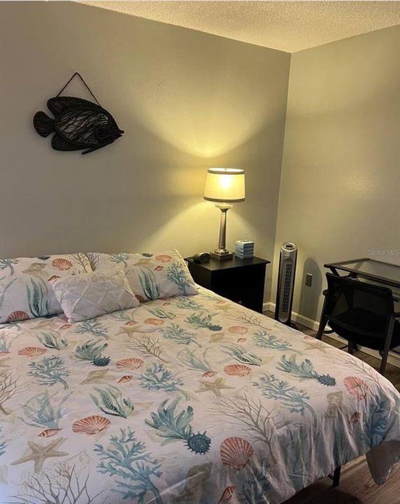 For Rent: $3,000 (2 beds, 2 baths, 950 Square Feet)