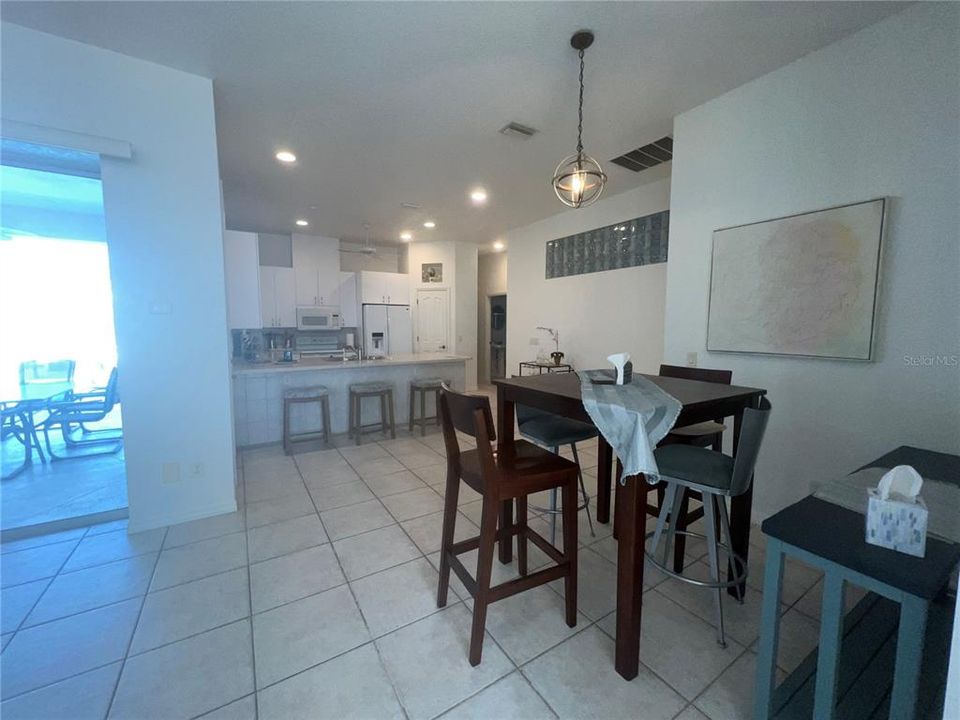 For Rent: $4,800 (3 beds, 2 baths, 1836 Square Feet)