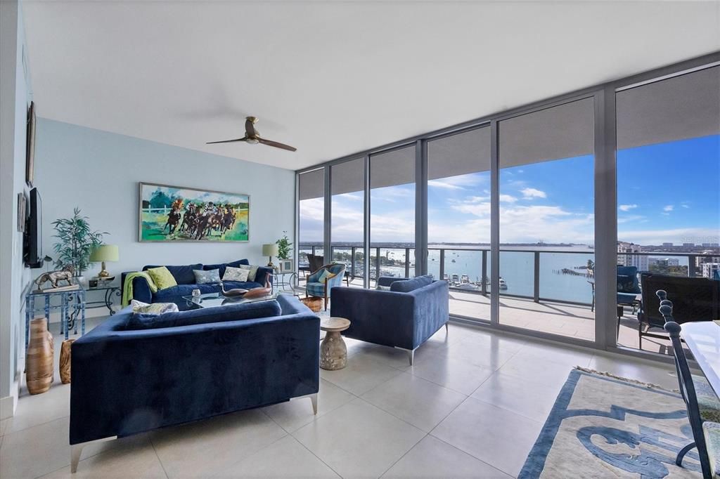 Recently Sold: $3,300,000 (3 beds, 3 baths, 2313 Square Feet)