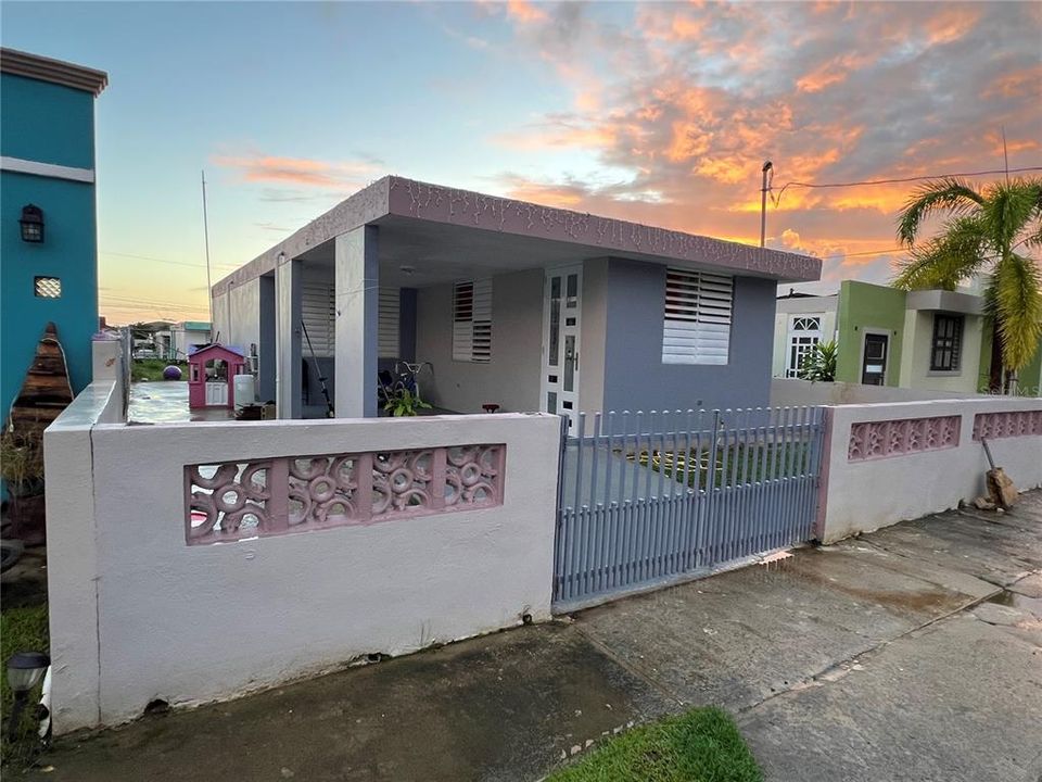 Vendido Recientemente: $85,000 (3 camas, 1 baños, 835 Pies cuadrados)