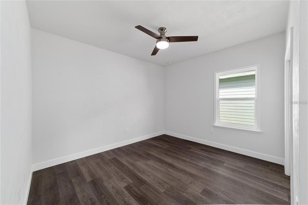 Active With Contract: $349,000 (3 beds, 2 baths, 1662 Square Feet)