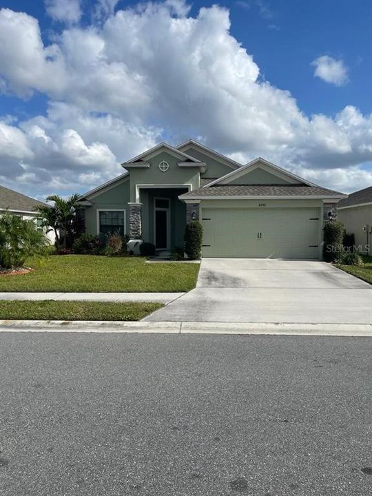 Recently Sold: $345,000 (3 beds, 2 baths, 1740 Square Feet)