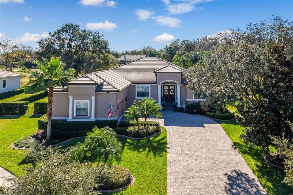 Recently Sold: $875,000 (5 beds, 4 baths, 3952 Square Feet)