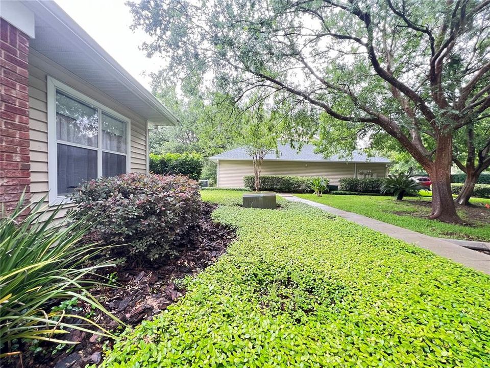 Active With Contract: $249,900 (3 beds, 2 baths, 1650 Square Feet)