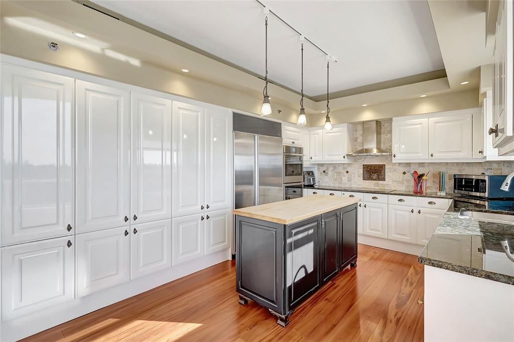 Kitchen with tons of storage