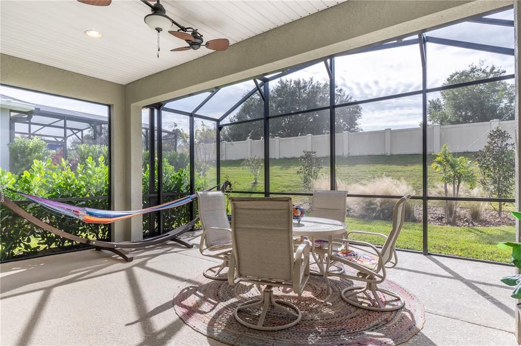 Covered, screened patio