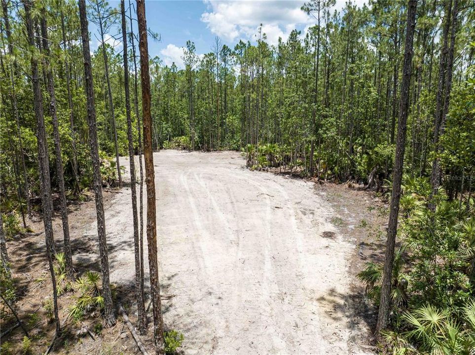 En Venta: $335,000 (28.75 acres)