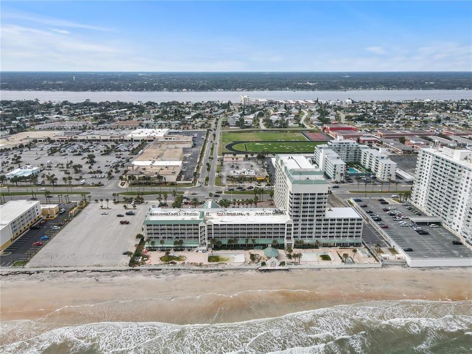Ocean front and across from shopping and restaurants.