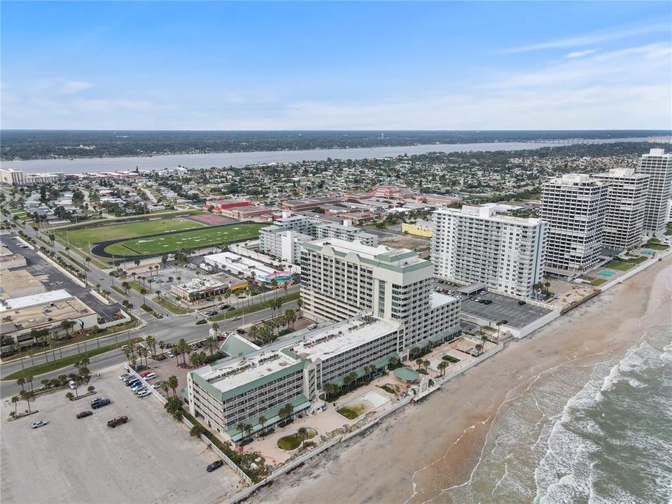 Ocean front and across from shopping and restaurants.