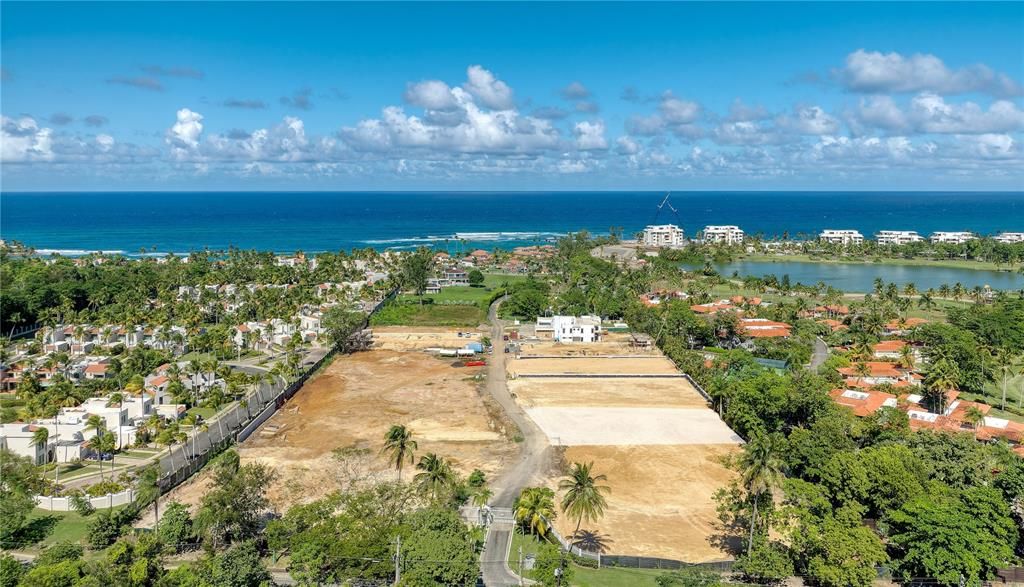 For Sale: $3,200,000 (0.36 acres)