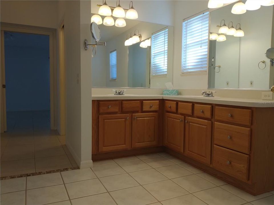 Primary Bathroom w/ two sinks