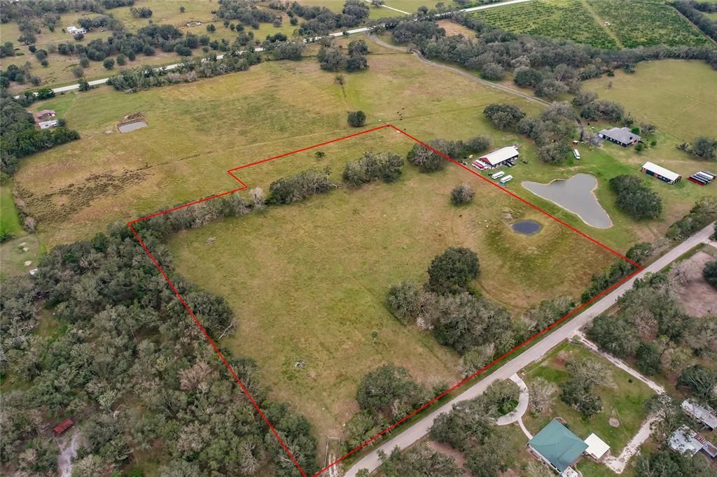 На продажу: $379,250 (15.17 acres)