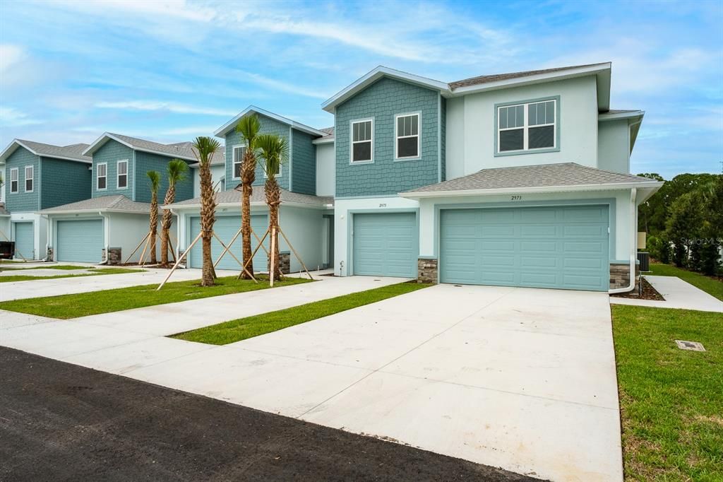 Recently Sold: $484,000 (3 beds, 2 baths, 2104 Square Feet)