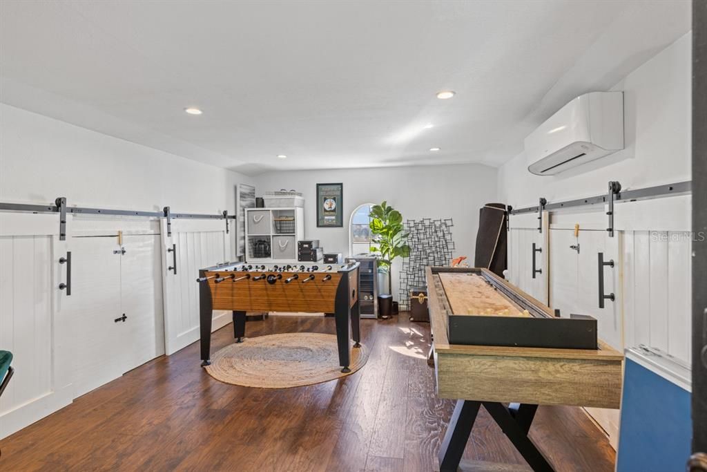 For Sale: $1,649,900 (3 beds, 2 baths, 2651 Square Feet)