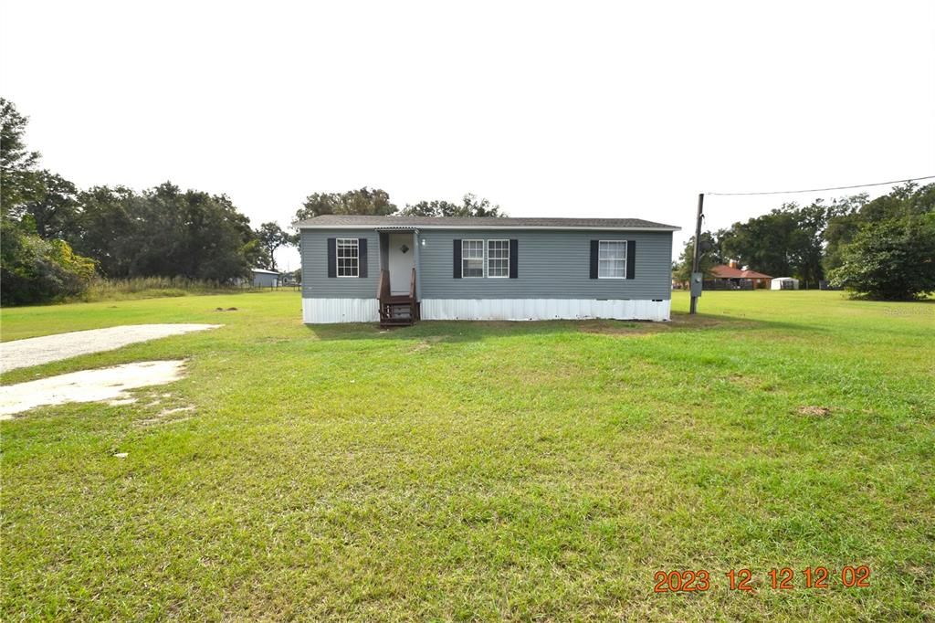 Recently Sold: $225,000 (3 beds, 2 baths, 1012 Square Feet)