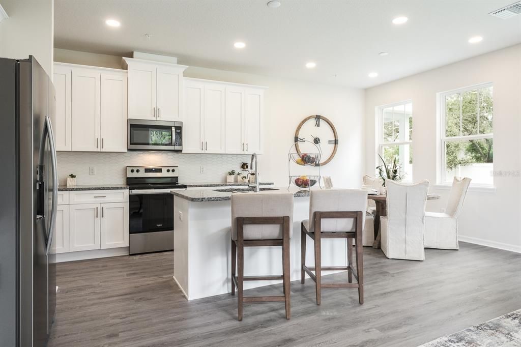 Recently Sold: $497,000 (3 beds, 2 baths, 2104 Square Feet)
