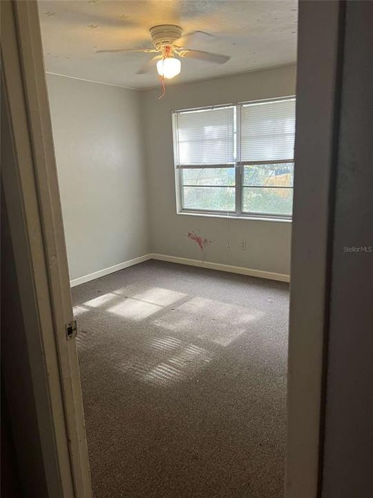 For Rent: $1,250 (2 beds, 1 baths, 3782 Square Feet)
