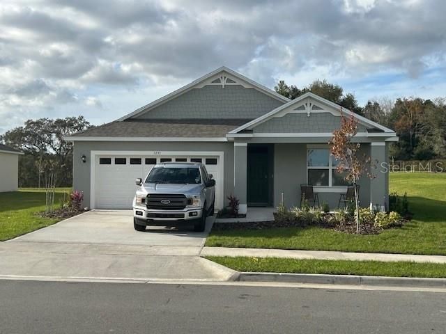 Recently Sold: $431,990 (4 beds, 2 baths, 1828 Square Feet)