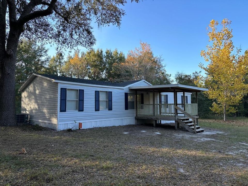 Recently Sold: $195,000 (3 beds, 2 baths, 1344 Square Feet)