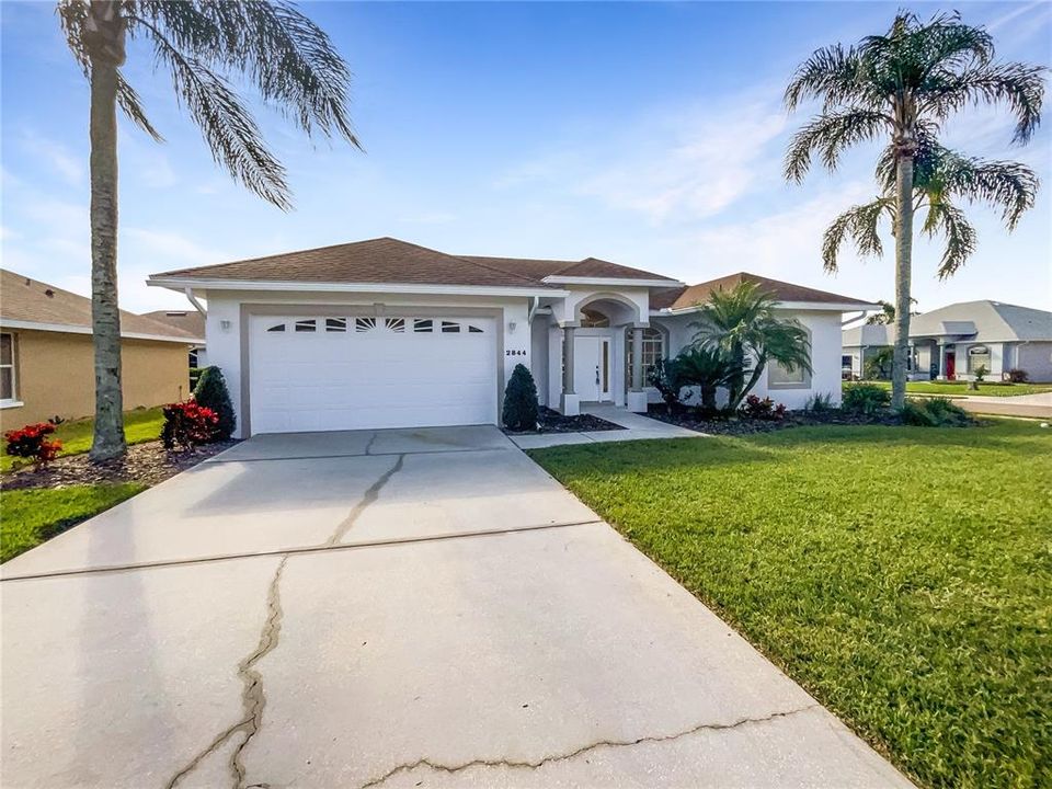 Recently Sold: $298,000 (2 beds, 2 baths, 1387 Square Feet)