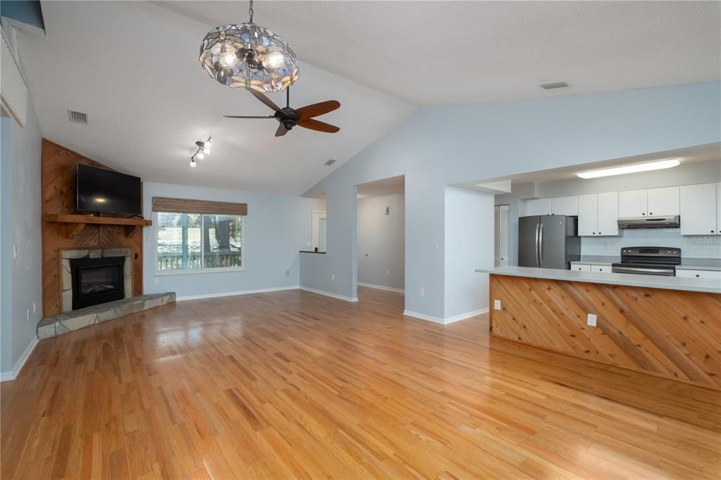 Living room and the entrance to the home