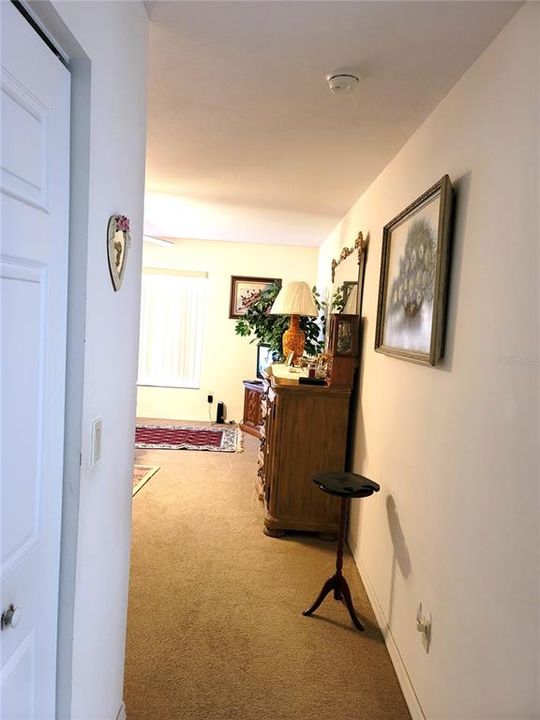Active With Contract: $359,990 (3 beds, 2 baths, 2152 Square Feet)