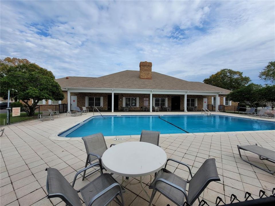 Active With Contract: $359,990 (3 beds, 2 baths, 2152 Square Feet)