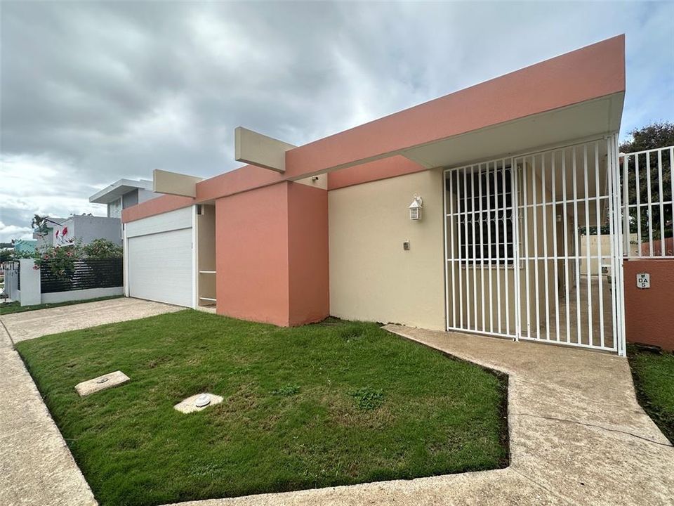 Vendido Recientemente: $219,000 (3 camas, 2 baños, 0 Pies cuadrados)